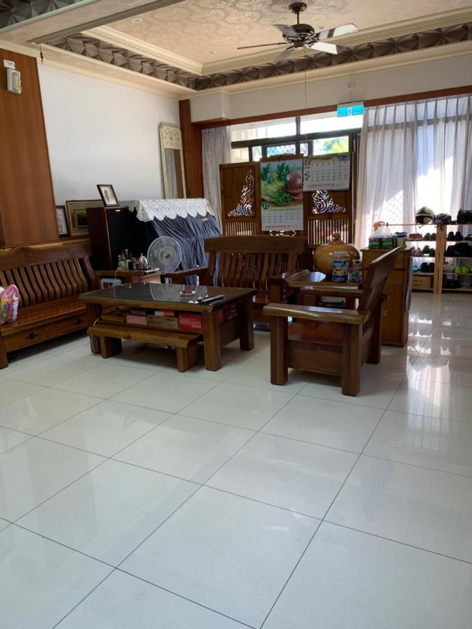 Niuge Minsu Homestay Yuli Eksteriør bilde